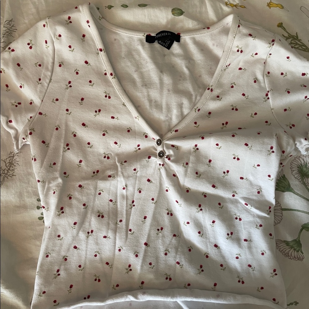 Forever 21 Dainty Rose Lettuce Edge Tee